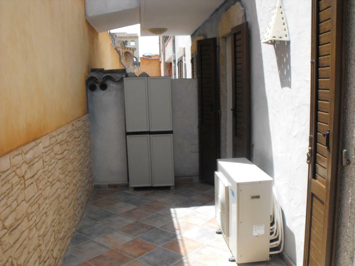 Casa Asia Residence Barrettini La Maddalena  Kültér fotó
